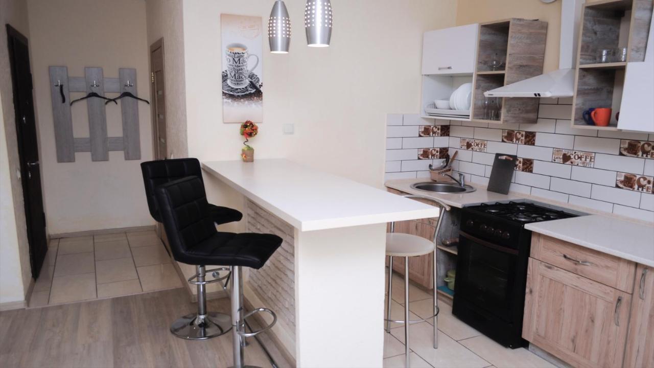 Apartamento Залізнична 49 "Хочу Цю!" Ivano-Frankivsk Exterior foto
